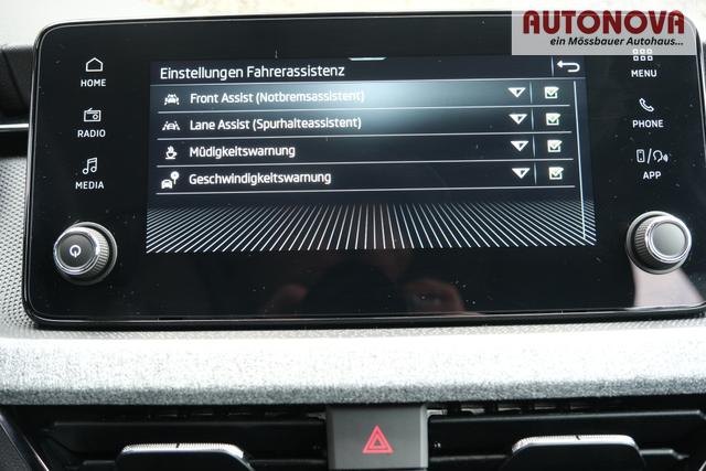 Skoda Scala Black Magic 