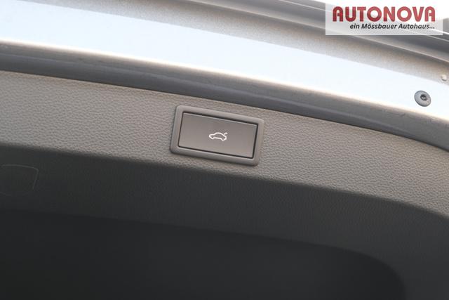 Skoda Karoq Sportline Graphite Grau 