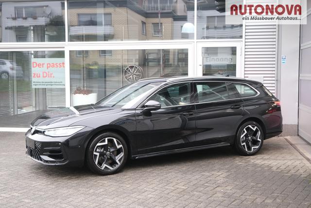 VW Passat Variant R-Line 