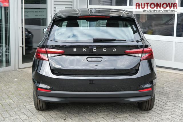 Skoda Fabia Selection Schwarz 
