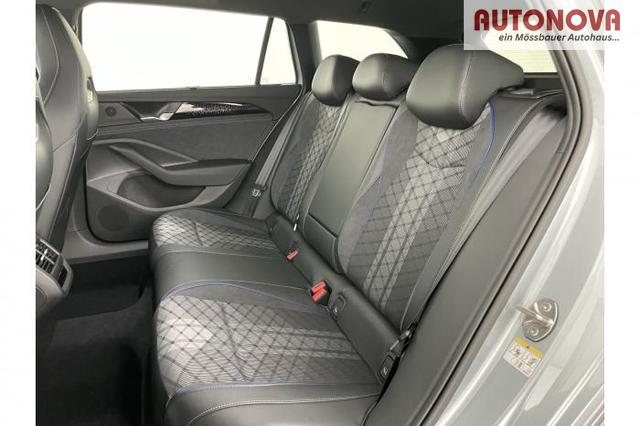 Volkswagen Passat Variant R-Line (R-Line) 2.0 TSI 195kW (265 PS) 7-Gang DSG 4MOTION 
