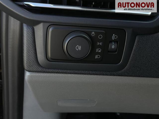 Ford Tourneo Custom 320 L1 Titanium (320 ) 2.0 EcoBlue 125kW (170 PS) 8-Stufen Automatik AWD 