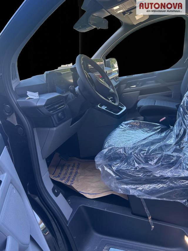 Ford Tourneo Titanium 320 L1H1>Matrix-LED>AHK>Schiebet&uuml;r Li+Re 