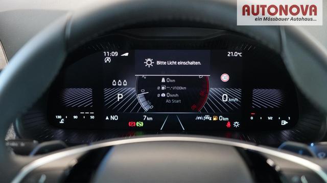 Skoda Kamiq Selection 1.5TSI DSG+KomfortPaket+AHK 