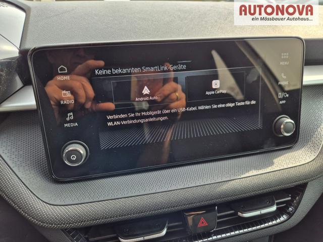 Skoda Fabia 1.0 TSI 95PS Selection 5-t&uuml;rig R&uuml;ckf.Kamera Parksensoren Sitzheizung Multifunktionslenkrad Klima Skoda-Radio Bluetooth Touchscreen Tempomat Nebelsch. Apple CarPlay + Android Auto 