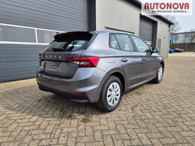 Skoda Fabia 1.0 TSI 95PS Selection 5-t&uuml;rig R&uuml;ckf.Kamera Parksensoren Sitzheizung Multifunktionslenkrad Klima Skoda-Radio Bluetooth Touchscreen Tempomat Nebelsch. Apple CarPlay + Android Auto 