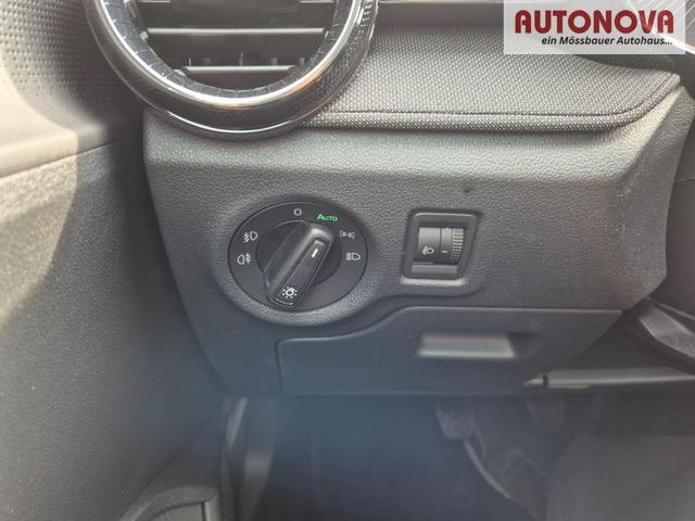 Skoda Fabia 1.0 TSI 95PS Selection 5-t&uuml;rig R&uuml;ckf.Kamera Parksensoren Sitzheizung Multifunktionslenkrad Klima Skoda-Radio Bluetooth Touchscreen Tempomat Nebelsch. Apple CarPlay + Android Auto 
