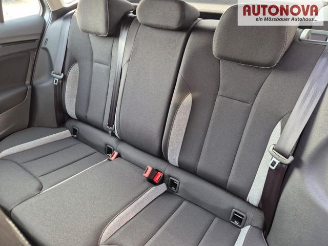 Skoda Kamiq 1.0 TSI 115PS DSG Selection R&uuml;ckf.Kamera PDC v+h Sitzheizung Klimaautomatik Skoda-Radio Apple CarPlay + Android Auto Tempomat Garantieverl&auml;ngerung 16"LM 