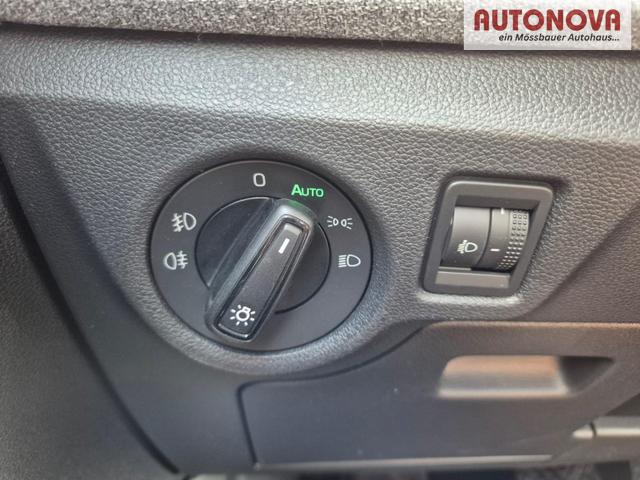 Skoda Kamiq 1.0 TSI 115PS DSG Selection R&uuml;ckf.Kamera PDC v+h Sitzheizung Klimaautomatik Skoda-Radio Apple CarPlay + Android Auto Tempomat Garantieverl&auml;ngerung 16"LM 