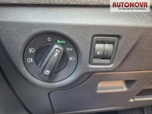 Skoda Kamiq 1.0 TSI 115PS DSG Selection R&uuml;ckf.Kamera PDC v+h Sitzheizung Klimaautomatik Skoda-Radio Apple CarPlay + Android Auto Tempomat Garantieverl&auml;ngerung 16"LM 