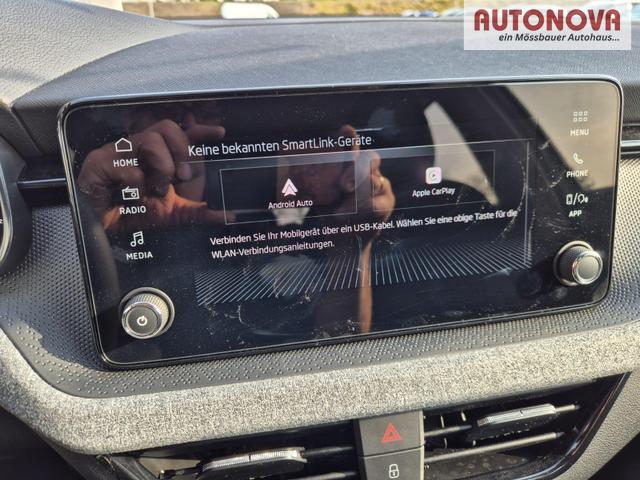 Skoda Kamiq 1.0 TSI 115PS DSG Selection AHK R&uuml;ckf.Kamera PDC v+h Sitzheizung Klimaautomatik Skoda-Radio Apple CarPlay + Android Auto Tempomat Garantieverl&auml;ngerung 16"LM 