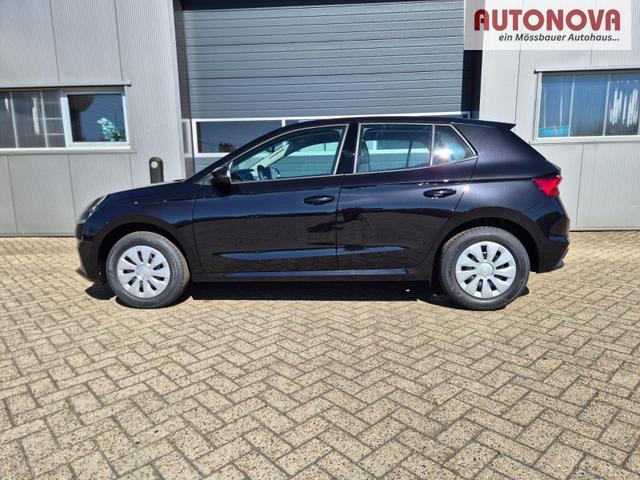 Skoda Fabia 1.0 TSI 95PS Selection 5-t&uuml;rig R&uuml;ckf.Kamera Parksensoren Sitzheizung Multifunktionslenkrad Klima Skoda-Radio Bluetooth Touchscreen Tempomat Nebelsch. Apple CarPlay + Android Auto 