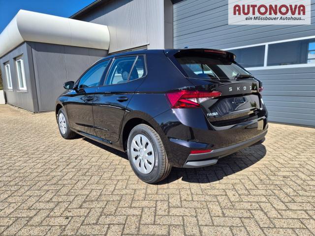 Skoda Fabia 1.0 TSI 95PS Selection 5-t&uuml;rig R&uuml;ckf.Kamera Parksensoren Sitzheizung Multifunktionslenkrad Klima Skoda-Radio Bluetooth Touchscreen Tempomat Nebelsch. Apple CarPlay + Android Auto 