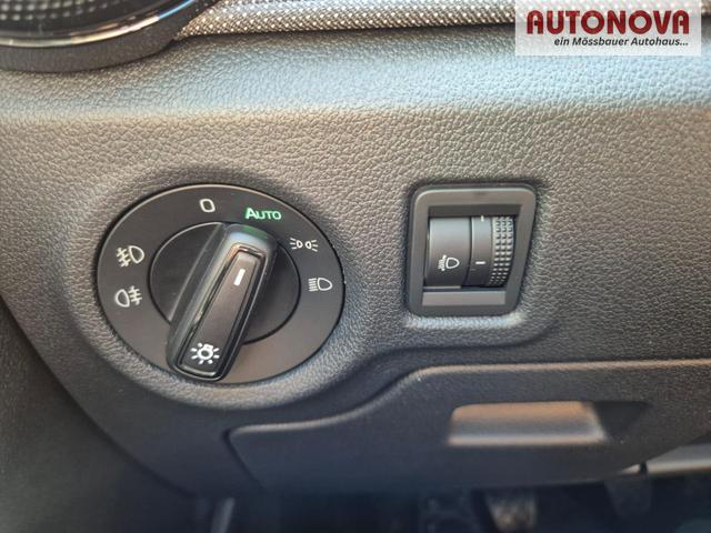 Skoda Fabia 1.0 TSI 95PS Selection 5-t&uuml;rig R&uuml;ckf.Kamera Parksensoren Sitzheizung Multifunktionslenkrad Klima Skoda-Radio Bluetooth Touchscreen Tempomat Nebelsch. Apple CarPlay + Android Auto 