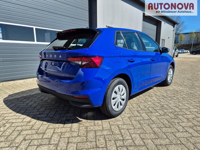 Skoda Fabia 1.0 TSI 95PS Selection 5-t&uuml;rig R&uuml;ckf.Kamera Parksensoren Sitzheizung Multifunktionslenkrad Klima Skoda-Radio Bluetooth Touchscreen Tempomat Nebelsch. Apple CarPlay + Android Auto 