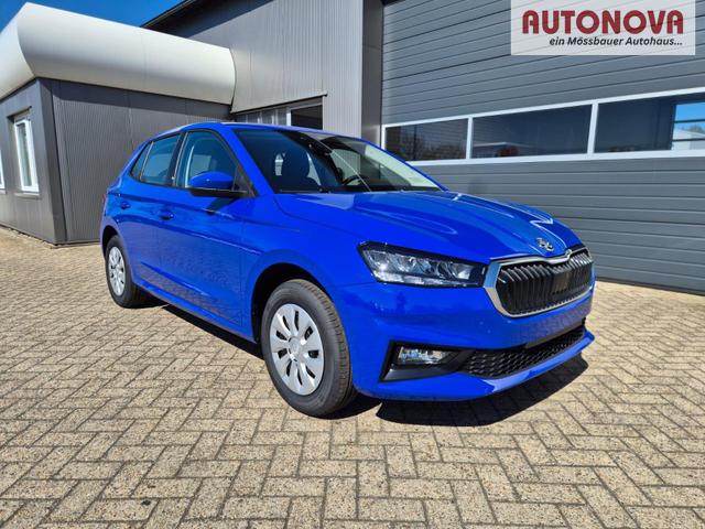 Skoda Fabia 1.0 TSI 95PS Selection 5-t&uuml;rig R&uuml;ckf.Kamera Parksensoren Sitzheizung Multifunktionslenkrad Klima Skoda-Radio Bluetooth Touchscreen Tempomat Nebelsch. Apple CarPlay + Android Auto 