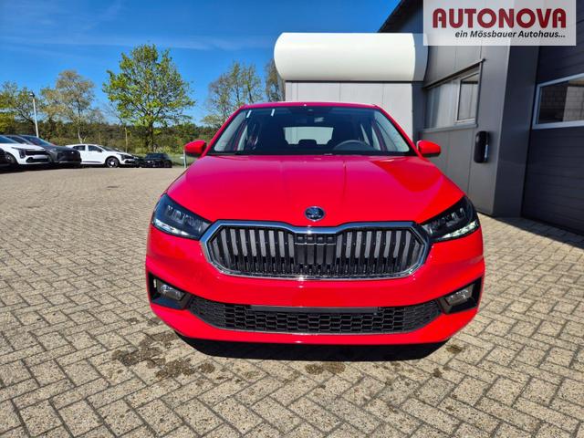 Skoda Fabia 1.0 TSI 95PS Selection 5-t&uuml;rig R&uuml;ckf.Kamera Parksensoren Sitzheizung Multifunktionslenkrad Klima Skoda-Radio Bluetooth Touchscreen Tempomat Nebelsch. Apple CarPlay + Android Auto 
