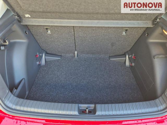 Skoda Fabia 1.0 TSI 95PS Selection 5-t&uuml;rig R&uuml;ckf.Kamera Parksensoren Sitzheizung Multifunktionslenkrad Klima Skoda-Radio Bluetooth Touchscreen Tempomat Nebelsch. Apple CarPlay + Android Auto 