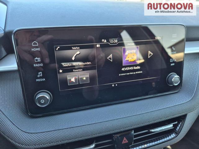 Skoda Fabia 1.0 TSI 95PS Selection 5-t&uuml;rig R&uuml;ckf.Kamera Parksensoren Sitzheizung Multifunktionslenkrad Klima Skoda-Radio Bluetooth Touchscreen Tempomat Nebelsch. Apple CarPlay + Android Auto 