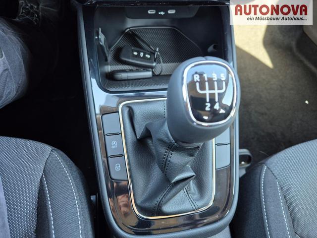 Skoda Fabia 1.0 TSI 95PS Selection 5-t&uuml;rig R&uuml;ckf.Kamera Parksensoren Sitzheizung Multifunktionslenkrad Klima Skoda-Radio Bluetooth Touchscreen Tempomat Nebelsch. Apple CarPlay + Android Auto 