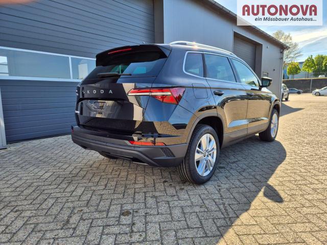Skoda Karoq 1.5 TSI 150PS DSG Selection Klimaautomatik Sitzheizung Lenkradheizung ACC PDC v+h R&uuml;ckf.Kamera abg.Scheiben Apple CarPlay Android Auto 17"LM 