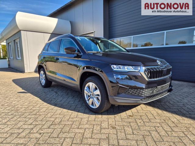 Skoda Karoq 1.5 TSI 150PS DSG Selection Klimaautomatik Sitzheizung Lenkradheizung ACC PDC v+h R&uuml;ckf.Kamera abg.Scheiben Apple CarPlay Android Auto 17"LM 
