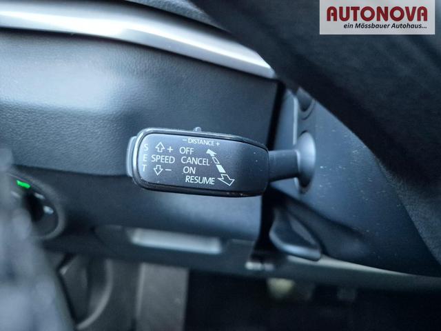 Skoda Karoq 1.5 TSI 150PS DSG Selection Klimaautomatik Sitzheizung Lenkradheizung ACC PDC v+h R&uuml;ckf.Kamera abg.Scheiben Apple CarPlay Android Auto 17"LM 