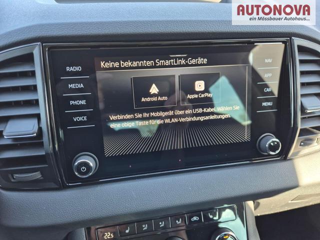 Skoda Karoq 1.5 TSI 150PS DSG Selection Klimaautomatik Sitzheizung Lenkradheizung ACC PDC v+h R&uuml;ckf.Kamera abg.Scheiben Apple CarPlay Android Auto 17"LM 