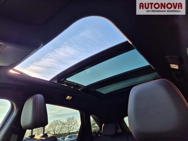 Ford Kuga ST-Line X 243PS PHEV Automatik Matrix-LED schwenkb. AHK elektr. PanoDach Sitzheizung v+h Lenkradheizung Frontscheibe beheizb. Navi SYNC4 Apple CarPlay Android Auto Touchscreen PDC 4xKamera 2xKeyless B+O Sound 19"LM vollelektr. Reichweite 65KM 