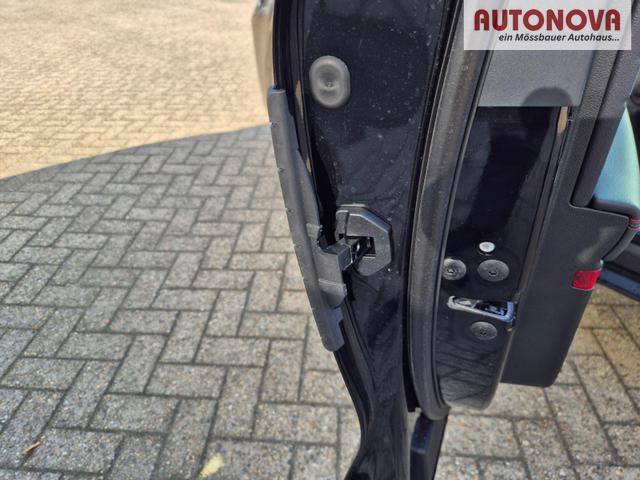 Ford Kuga ST-Line X 243PS PHEV Automatik Matrix-LED schwenkb. AHK elektr. PanoDach Sitzheizung v+h Lenkradheizung Frontscheibe beheizb. Navi SYNC4 Apple CarPlay Android Auto Touchscreen PDC 4xKamera 2xKeyless B+O Sound 19"LM vollelektr. Reichweite 65KM 