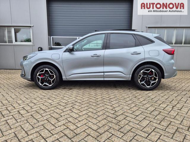 Ford Kuga - ST-Line X 243PS PHEV Automatik Matrix-LED schwenkb. AHK elektr. PanoDach Sitzheizung v+h Lenkradheizung Frontscheibe beheizb. Navi SYNC4 Apple CarPlay Android Auto Touchscreen PDC 4xKamera 2xKeyless B+O Sound 19"LM vollelektr. Reichweite 65KM