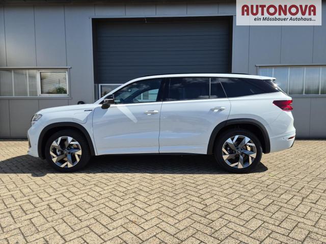 Skoda Kodiaq Sportline 1.5 TSI 204PS PHEV DSG schwenkb. AHK elektr. PanoDach HUD Alcantara PDC v+h 360&deg;Kamera CANTON Sound Klimaautomatik Sitzheizung Lenkradheizung Navi Apple CarPlay Android Auto 2xKeyless 19"LM vollelektr. Reichweite 116KM 