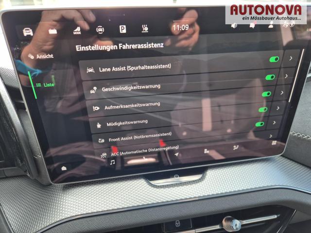 Skoda Kodiaq Sportline 1.5 TSI 204PS PHEV DSG schwenkb. AHK elektr. PanoDach HUD Alcantara PDC v+h 360&deg;Kamera CANTON Sound Klimaautomatik Sitzheizung Lenkradheizung Navi Apple CarPlay Android Auto 2xKeyless 19"LM vollelektr. Reichweite 116KM 