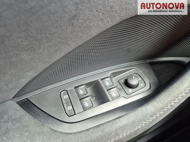 Skoda Kodiaq Sportline 1.5 TSI 204PS PHEV DSG schwenkb. AHK elektr. PanoDach HUD Alcantara PDC v+h 360&deg;Kamera CANTON Sound Klimaautomatik Sitzheizung Lenkradheizung Navi Apple CarPlay Android Auto 2xKeyless 19"LM vollelektr. Reichweite 116KM 
