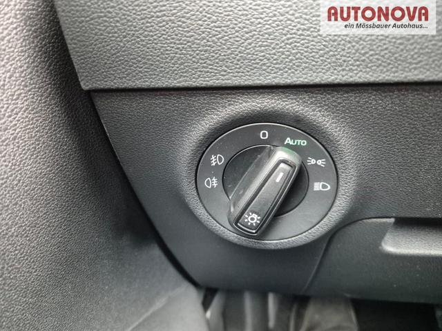 Skoda Karoq 1.5 TSI 150PS DSG Selection Klimaautomatik Sitzheizung Lenkradheizung ACC PDC v+h R&uuml;ckf.Kamera abg.Scheiben Apple CarPlay Android Auto 17"LM 