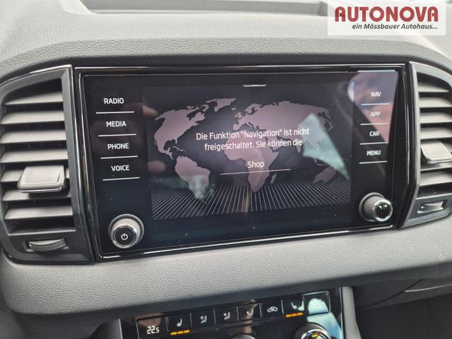Skoda Karoq 1.5 TSI 150PS DSG Selection Klimaautomatik Sitzheizung Lenkradheizung ACC PDC v+h R&uuml;ckf.Kamera abg.Scheiben Apple CarPlay Android Auto 17"LM 