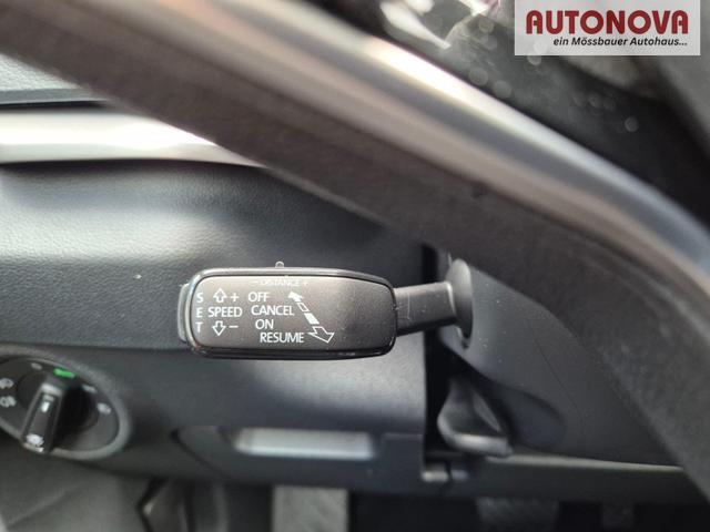 Skoda Karoq 1.5 TSI 150PS DSG Selection Klimaautomatik Sitzheizung Lenkradheizung ACC PDC v+h R&uuml;ckf.Kamera abg.Scheiben Apple CarPlay Android Auto 17"LM 