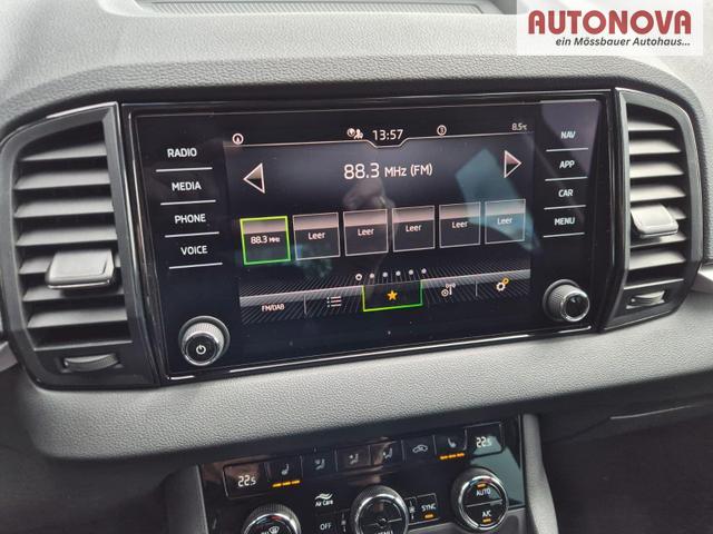 Skoda Karoq 1.5 TSI 150PS DSG Selection Klimaautomatik Sitzheizung Lenkradheizung ACC PDC v+h R&uuml;ckf.Kamera abg.Scheiben Apple CarPlay Android Auto 17"LM 