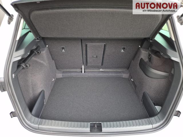 Skoda Karoq 1.5 TSI 150PS DSG Selection Klimaautomatik Sitzheizung Lenkradheizung ACC PDC v+h R&uuml;ckf.Kamera abg.Scheiben Apple CarPlay Android Auto 17"LM 