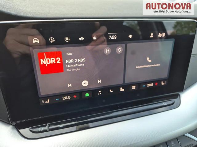 Skoda Octavia Combi 1.5 TSI 150PS m-HEV DSG Selection AHK Klimaautomatik ACC PDC v+h R&uuml;ckf.Kamera Sitzheizung TWA Apple CarPlay Android Auto 16"LM 