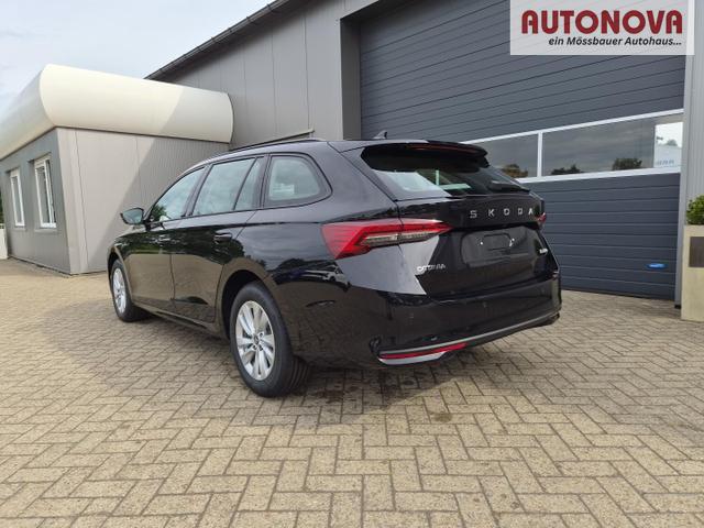 Skoda Octavia Combi 1.5 TSI 150PS m-HEV DSG Selection AHK Klimaautomatik ACC PDC v+h R&uuml;ckf.Kamera Sitzheizung TWA Apple CarPlay Android Auto 16"LM 