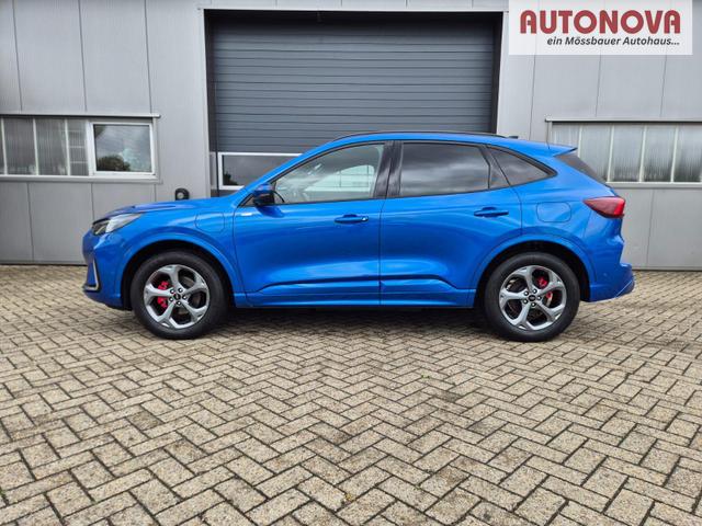 Ford Kuga ST-Line X 243PS PHEV Automatik HuD Matrix-LED schwenkb. AHK elektr. PanoDach Sitzheizung v+h Lenkradheizung Frontscheibe beheizb. Navi SYNC4 Apple CarPlay Android Auto Touchscreen PDC 4xKamera 2xKeyless B+O Sound 18"LM vollelektr. Reichweite 65K 