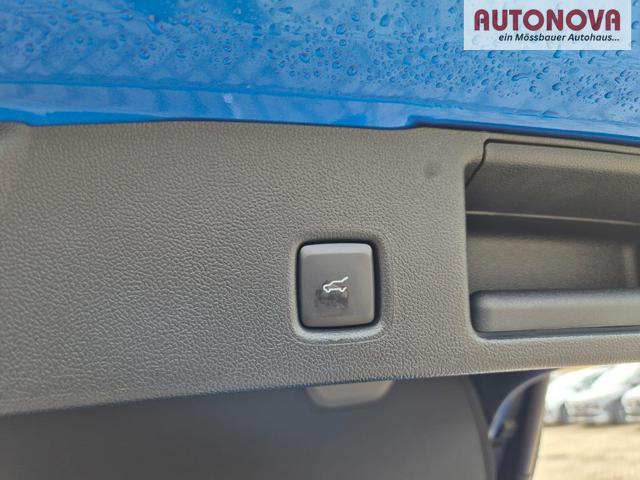 Ford Kuga ST-Line X 243PS PHEV Automatik HuD Matrix-LED schwenkb. AHK elektr. PanoDach Sitzheizung v+h Lenkradheizung Frontscheibe beheizb. Navi SYNC4 Apple CarPlay Android Auto Touchscreen PDC 4xKamera 2xKeyless B+O Sound 18"LM vollelektr. Reichweite 65K 