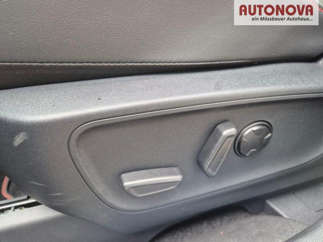 Ford Kuga ST-Line X 243PS PHEV Automatik HuD Matrix-LED schwenkb. AHK elektr. PanoDach Sitzheizung v+h Lenkradheizung Frontscheibe beheizb. Navi SYNC4 Apple CarPlay Android Auto Touchscreen PDC 4xKamera 2xKeyless B+O Sound 18"LM vollelektr. Reichweite 65K 