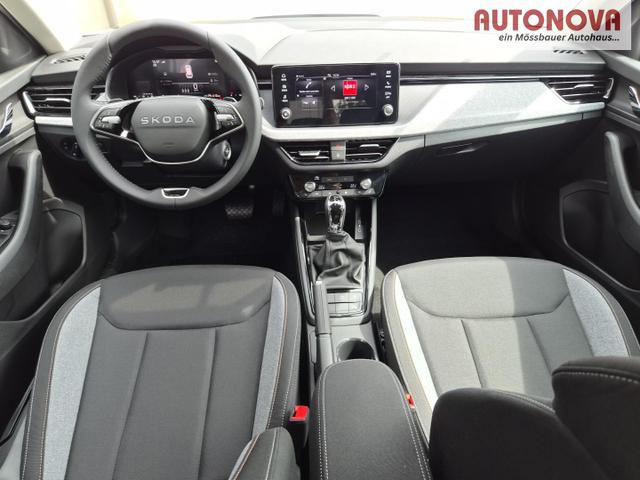Skoda Kamiq 1.0 TSI 115PS DSG Selection R&uuml;ckf.Kamera PDC v+h Sitzheizung Klimaautomatik Skoda-Radio Apple CarPlay + Android Auto Tempomat Garantieverl&auml;ngerung 16"LM 