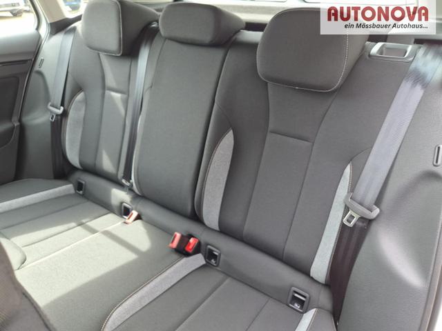 Skoda Kamiq 1.0 TSI 115PS DSG Selection R&uuml;ckf.Kamera PDC v+h Sitzheizung Klimaautomatik Skoda-Radio Apple CarPlay + Android Auto Tempomat Garantieverl&auml;ngerung 16"LM 