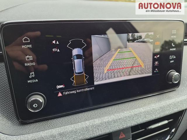 Skoda Kamiq 1.0 TSI 115PS DSG Selection R&uuml;ckf.Kamera PDC v+h Sitzheizung Klimaautomatik Skoda-Radio Apple CarPlay + Android Auto Tempomat Garantieverl&auml;ngerung 16"LM 