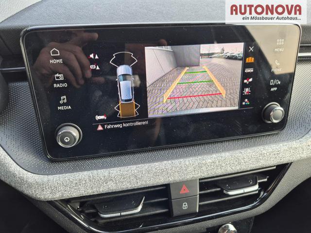 Skoda Kamiq 1.0 TSI 115PS DSG Selection R&uuml;ckf.Kamera PDC v+h Sitzheizung Klimaautomatik Skoda-Radio Apple CarPlay + Android Auto Tempomat Garantieverl&auml;ngerung 16"LM 