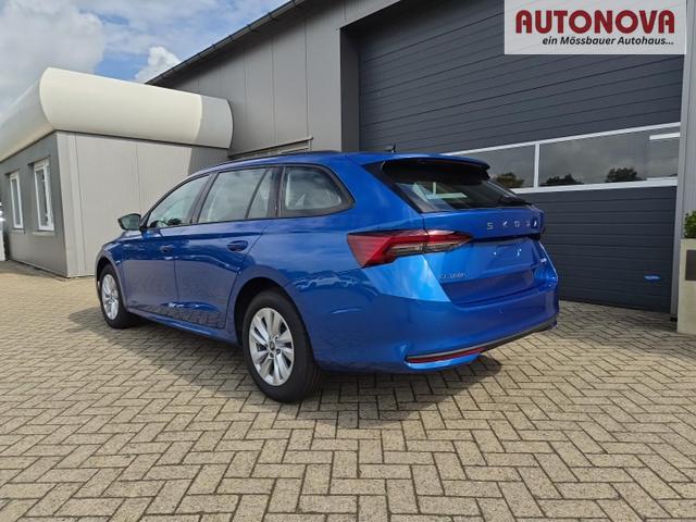 Skoda Octavia Combi 1.5 TSI 150PS m-HEV DSG Selection AHK Klimaautomatik ACC PDC v+h R&uuml;ckf.Kamera Sitzheizung TWA Apple CarPlay Android Auto 16"LM 