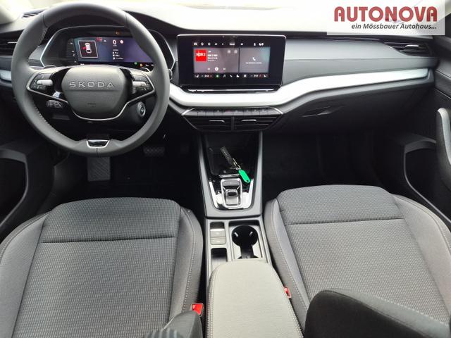 Skoda Octavia Combi 1.5 TSI 150PS m-HEV DSG Selection AHK Klimaautomatik ACC PDC v+h R&uuml;ckf.Kamera Sitzheizung TWA Apple CarPlay Android Auto 16"LM 